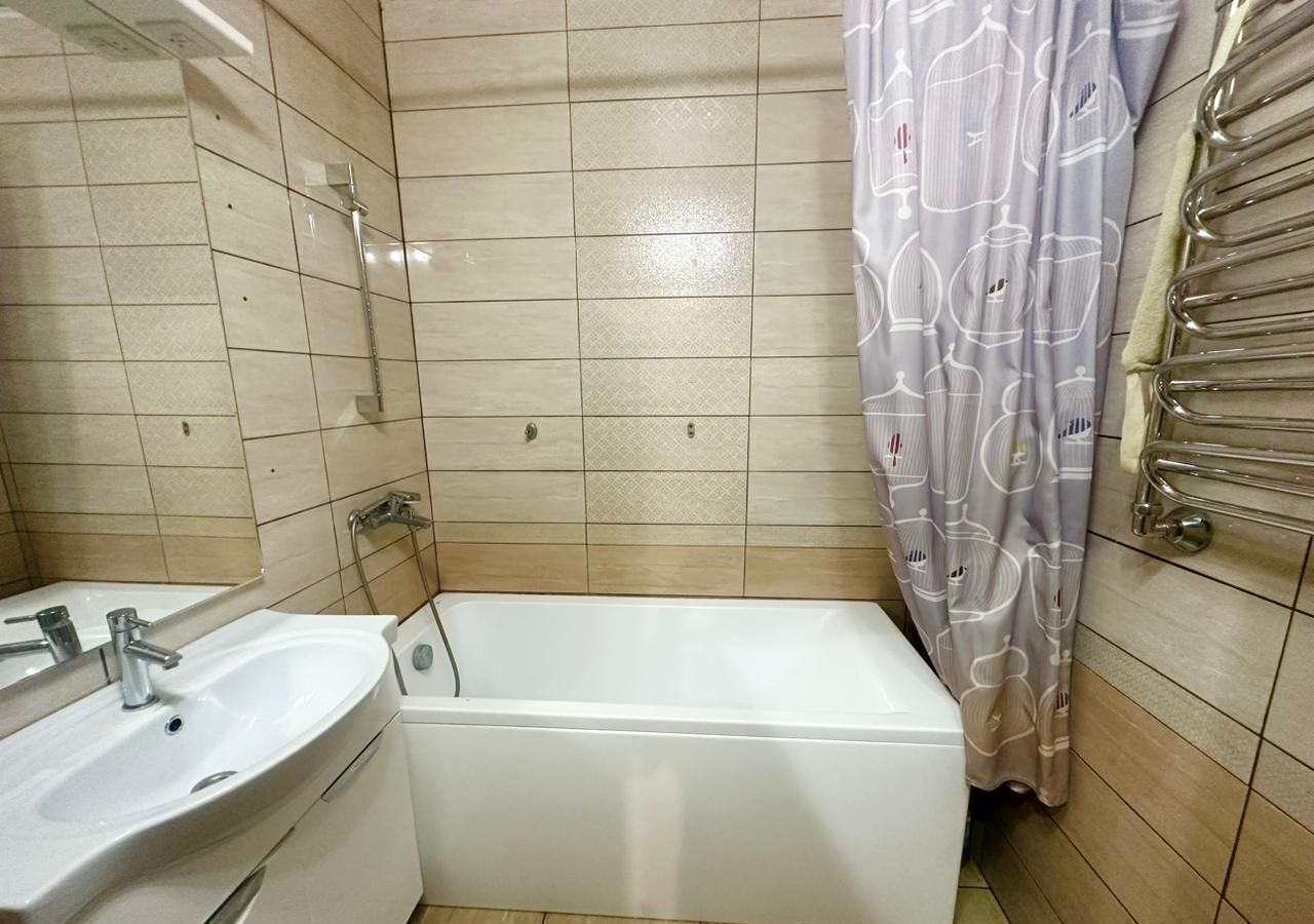 квартира г Астрахань р-н Кировский ул Вагнера 23 фото 19