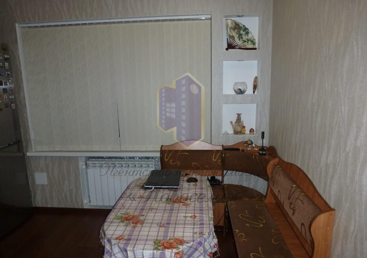 квартира г Старый Оскол мкр-н Макаренко, 22к 1 фото 4