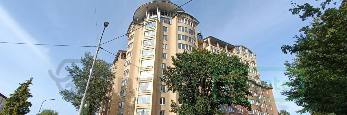 квартира г Калининград р-н Центральный ул Красная 63а фото 1