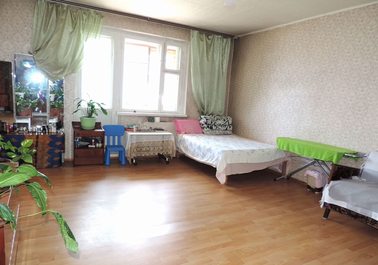 квартира г Омск р-н Кировский ул 70 лет Октября 20/2 Кировский АО фото 8