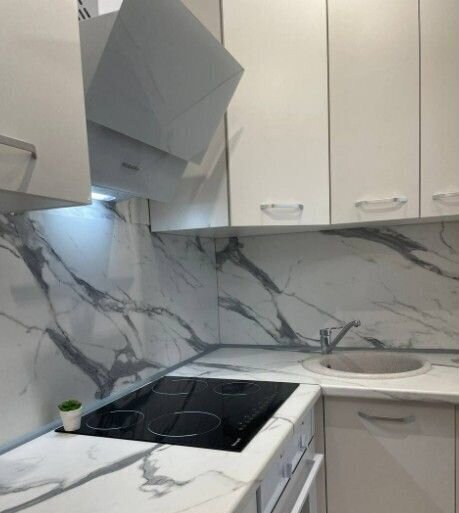 квартира г Краснодар р-н Прикубанский ул им. Героя Сарабеева В.И. 5к/3 фото 5