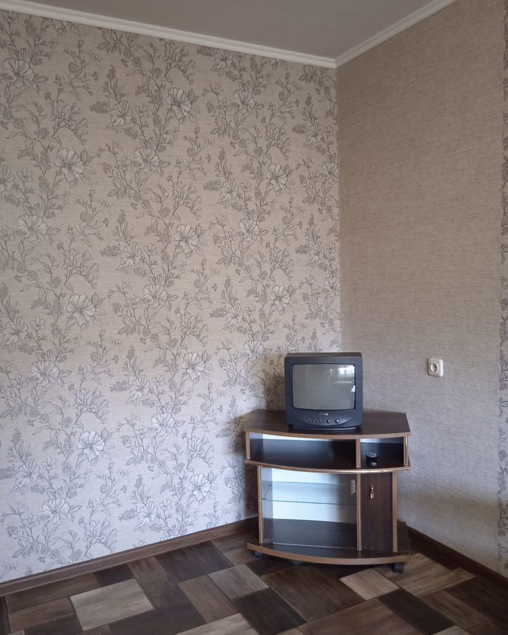 квартира г Тольятти р-н Автозаводский 16 квартал ул Автостроителей 33 фото 8
