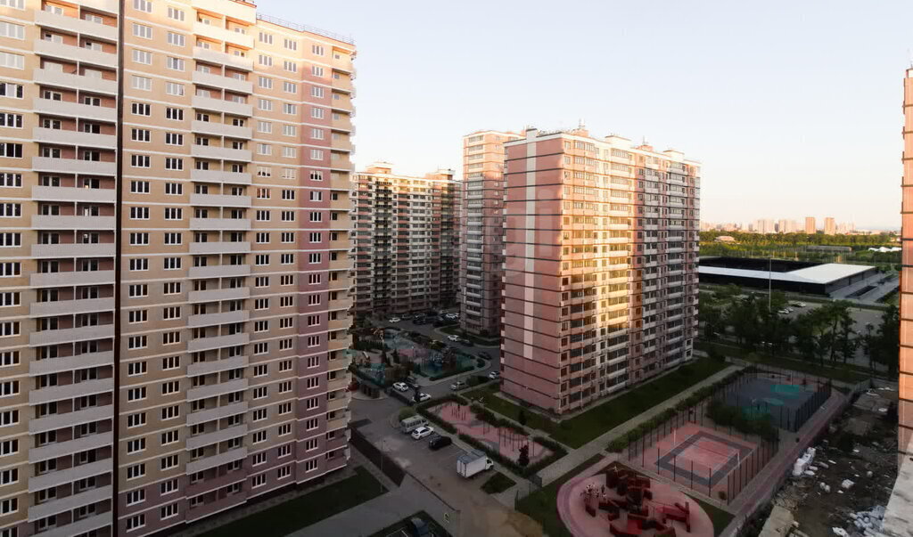квартира г Краснодар р-н Прикубанский ул Героев-Разведчиков 11/3 фото 6