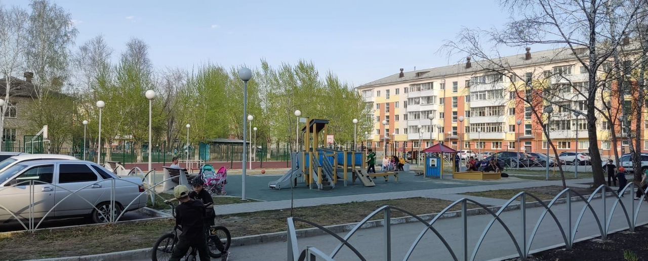 квартира г Ирбит ул Логинова 2 фото 14