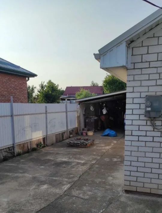 дом р-н Усть-Лабинский г Усть-Лабинск ул Заполотняная 137 Усть-Лабинское городское поселение фото 2
