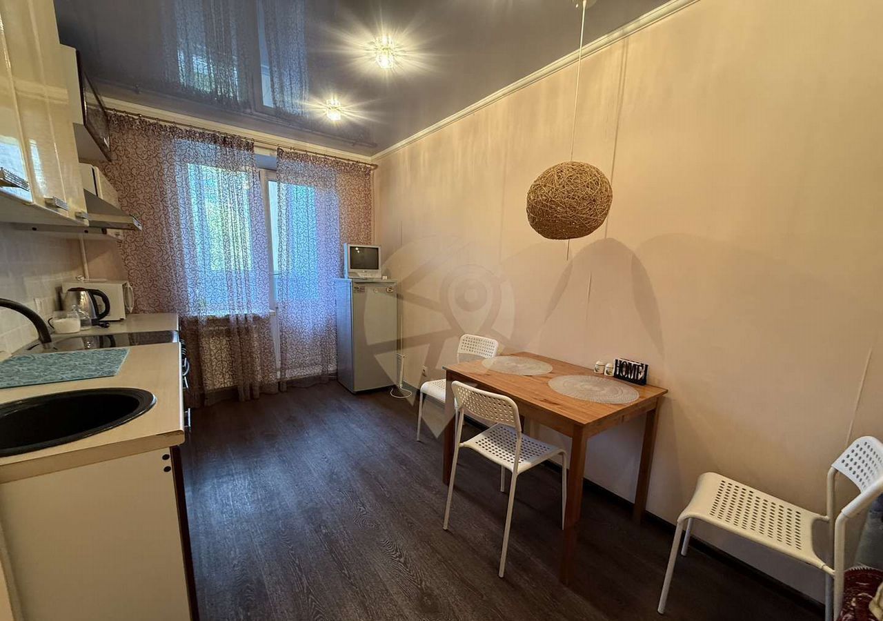 квартира г Старый Оскол мкр-н Макаренко, 11В фото 3