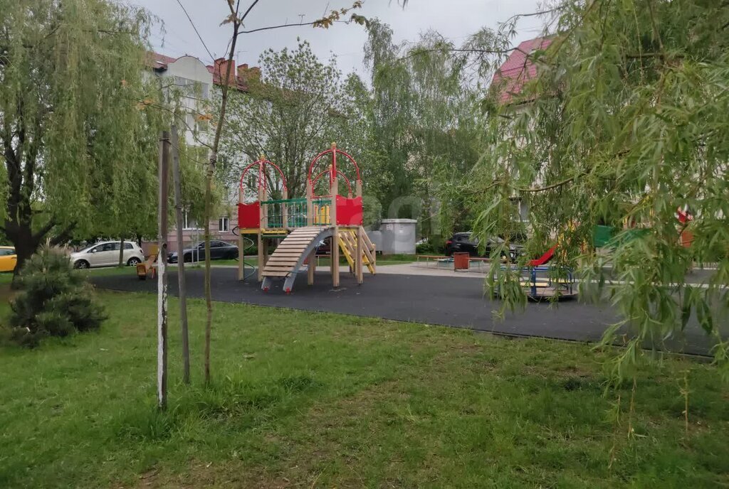 квартира г Калининград р-н Ленинградский ул В.Гакуна 10 фото 17