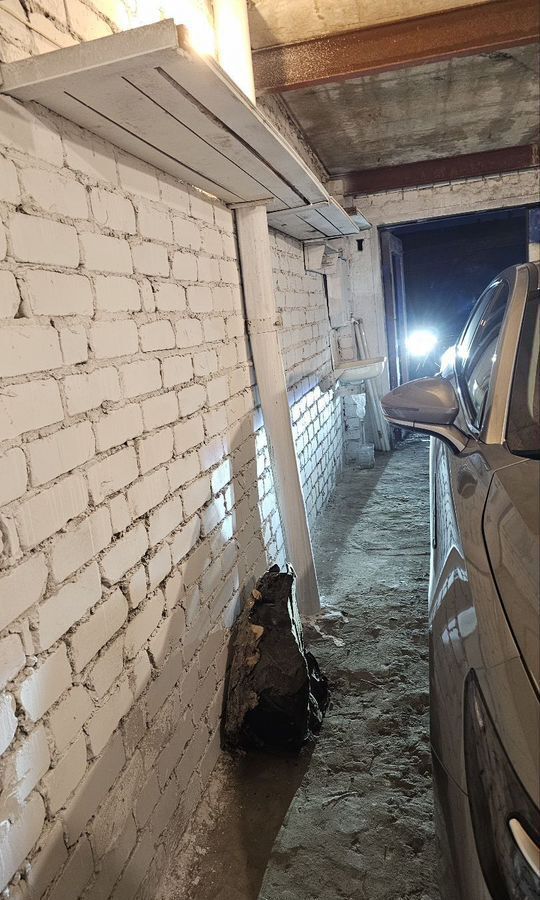 гараж г Волгоград р-н Советский ул Перекопская 2с/399 фото 9
