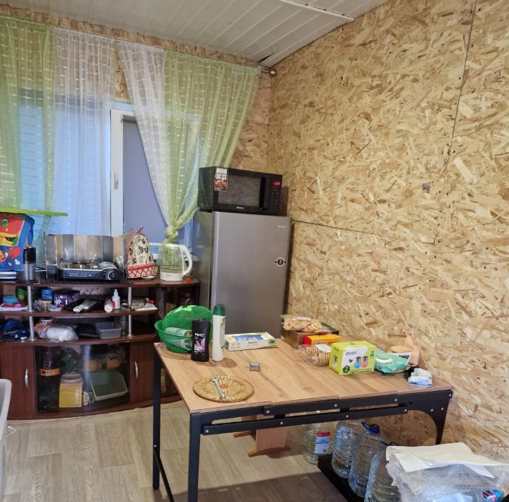 дом г Саратов снт Тополек-86 ул Луговая Энгельсский район, Красноярское муниципальное образование фото 8