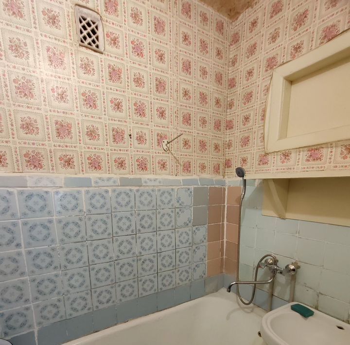 квартира г Волгоград р-н Дзержинский ул. Строителей, 2 фото 13
