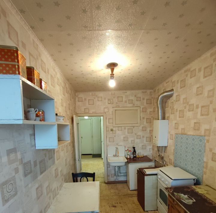 квартира г Волгоград р-н Дзержинский ул. Строителей, 2 фото 6