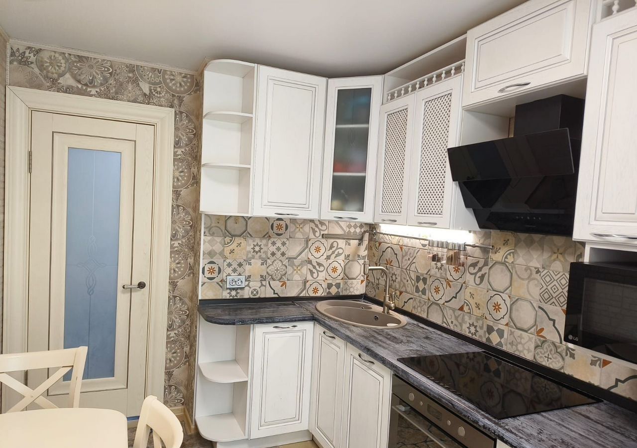 квартира г Петропавловск-Камчатский ул Звездная 21 фото 2