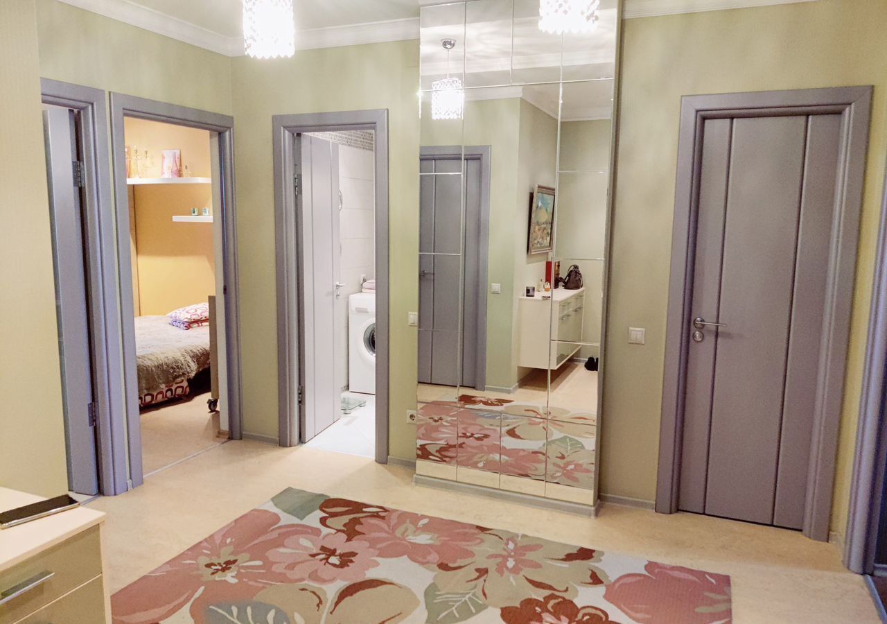 квартира г Тольятти р-н Автозаводский 12 квартал ул Автостроителей 84а фото 1