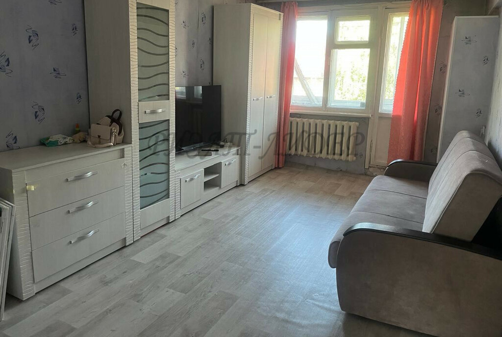 квартира г Горно-Алтайск улица Григория Чорос-Гуркина, 70 фото 1