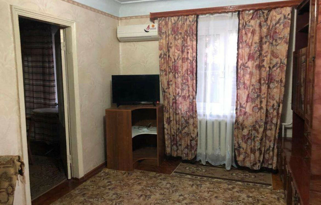 квартира р-н Ейский г Ейск ул К.Либкнехта 16 фото 2