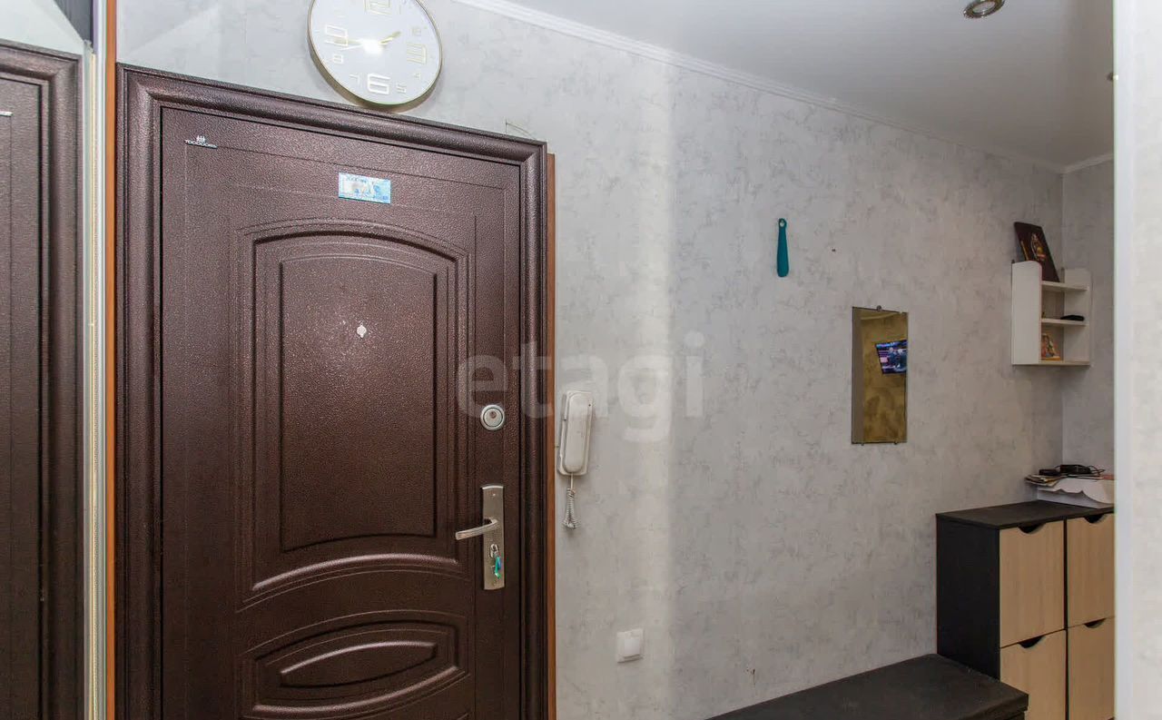 квартира г Тобольск 8-й мкр-н, 10 фото 17