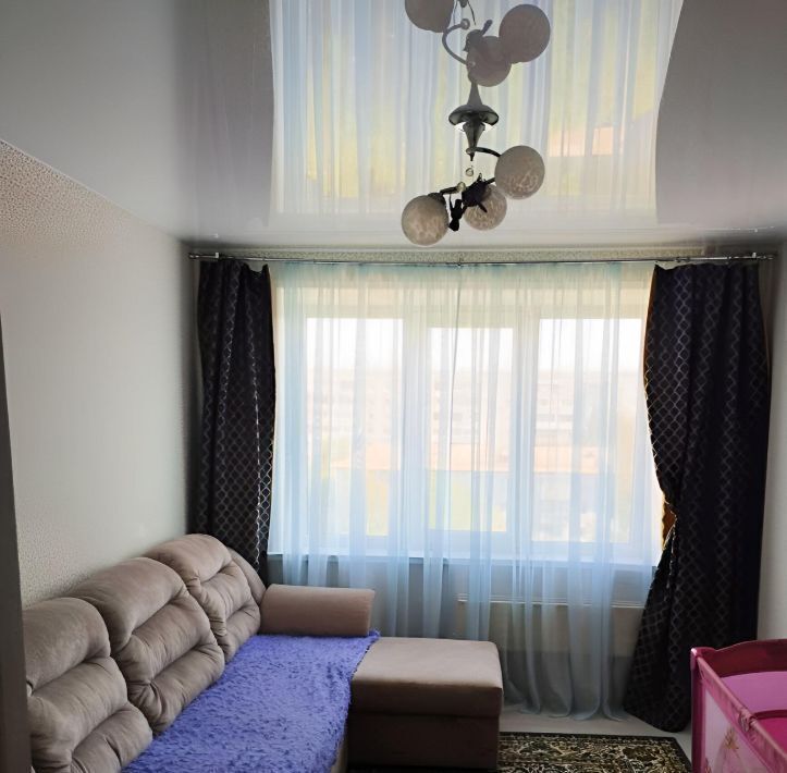 квартира г Омск р-н Кировский б-р Архитекторов 3/10 фото 1