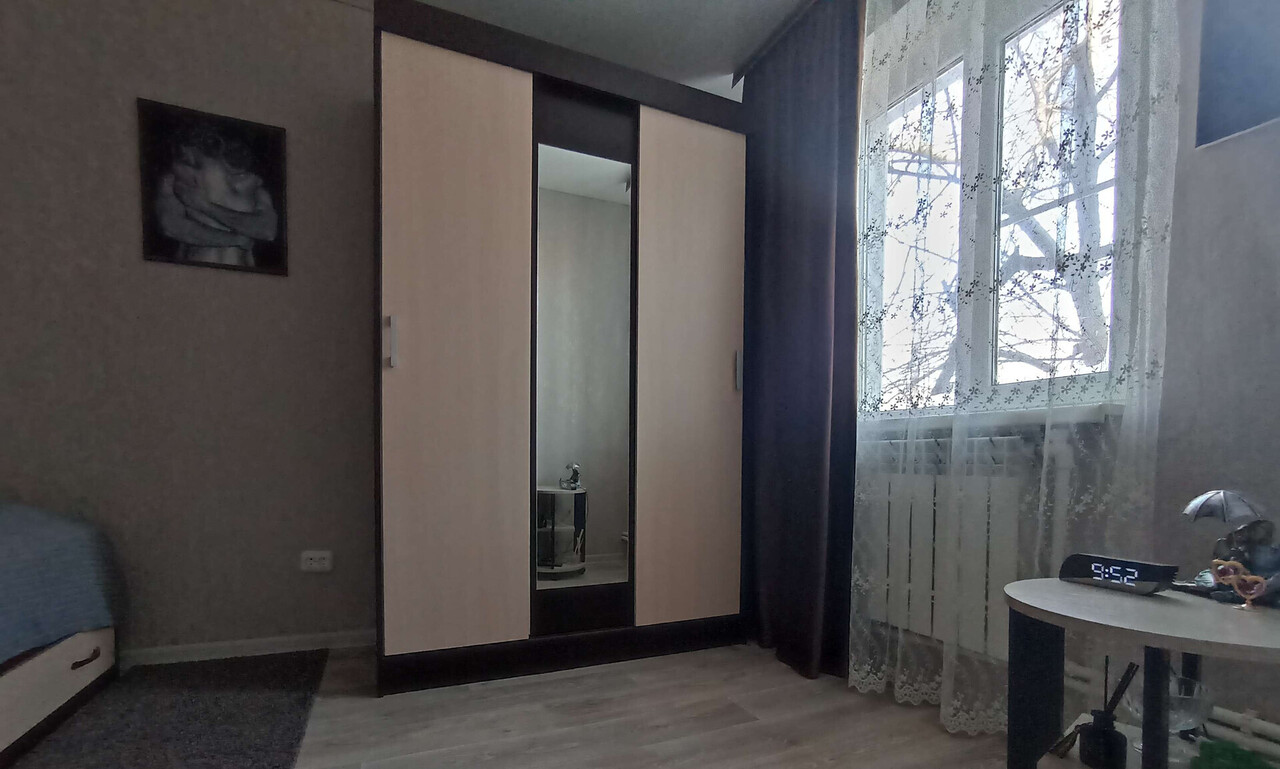 квартира г Шахты ул Ландау 4 фото 2