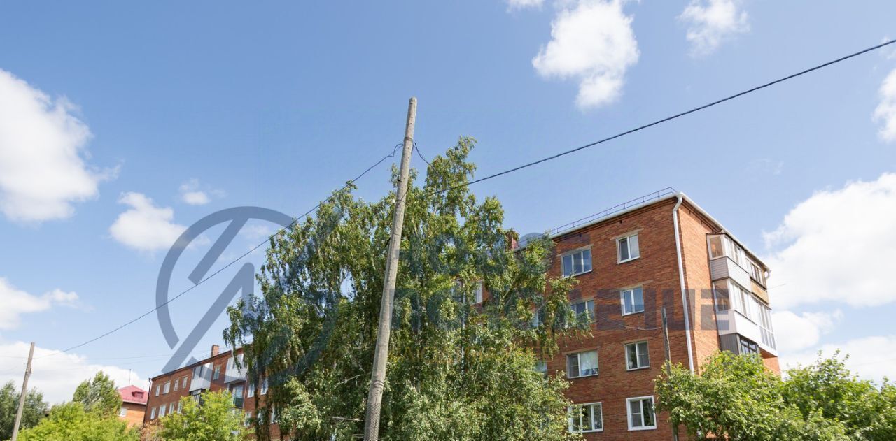 квартира г Омск р-н Кировский ул Революционная 13 фото 24