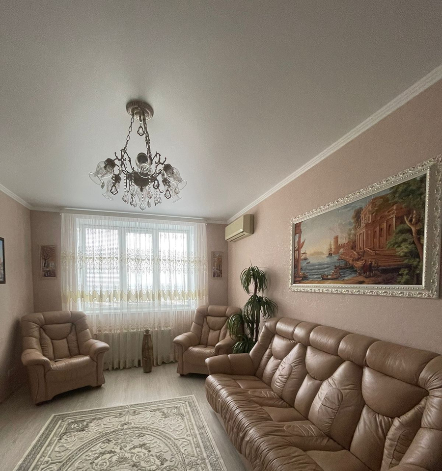 квартира г Волгоград р-н Кировский ул Санаторная 14 фото 1