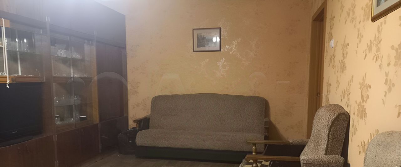 квартира г Омск р-н Кировский б-р Зеленый 10/1 6-й мкр фото 1