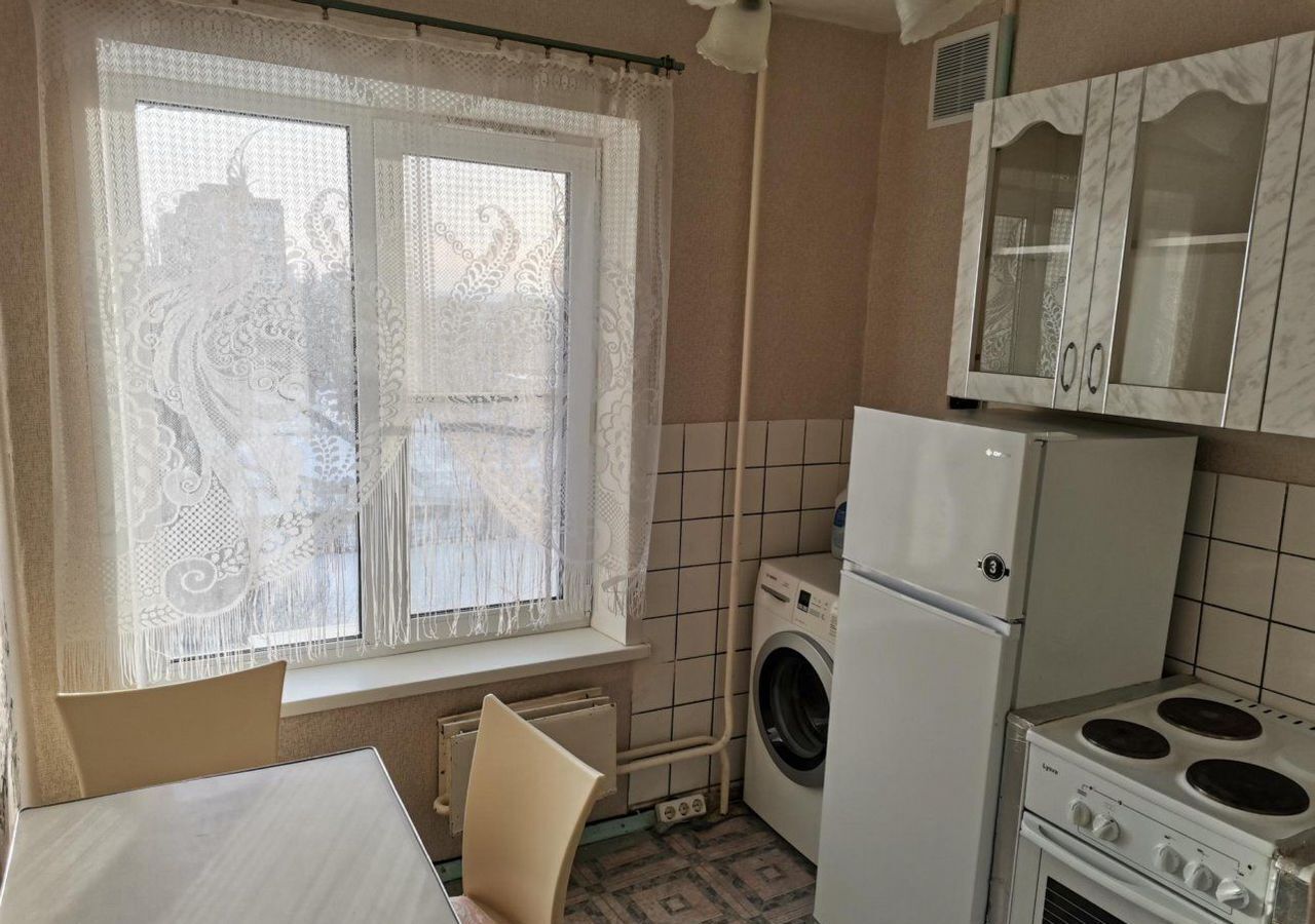 квартира г Тольятти р-н Автозаводский 2 квартал ул Дзержинского 75 фото 2