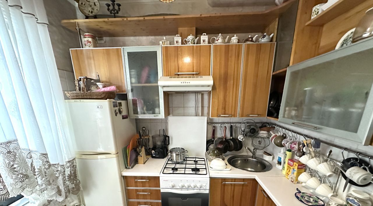 квартира г Волгоград р-н Центральный ул им. Наумова 10 фото 3