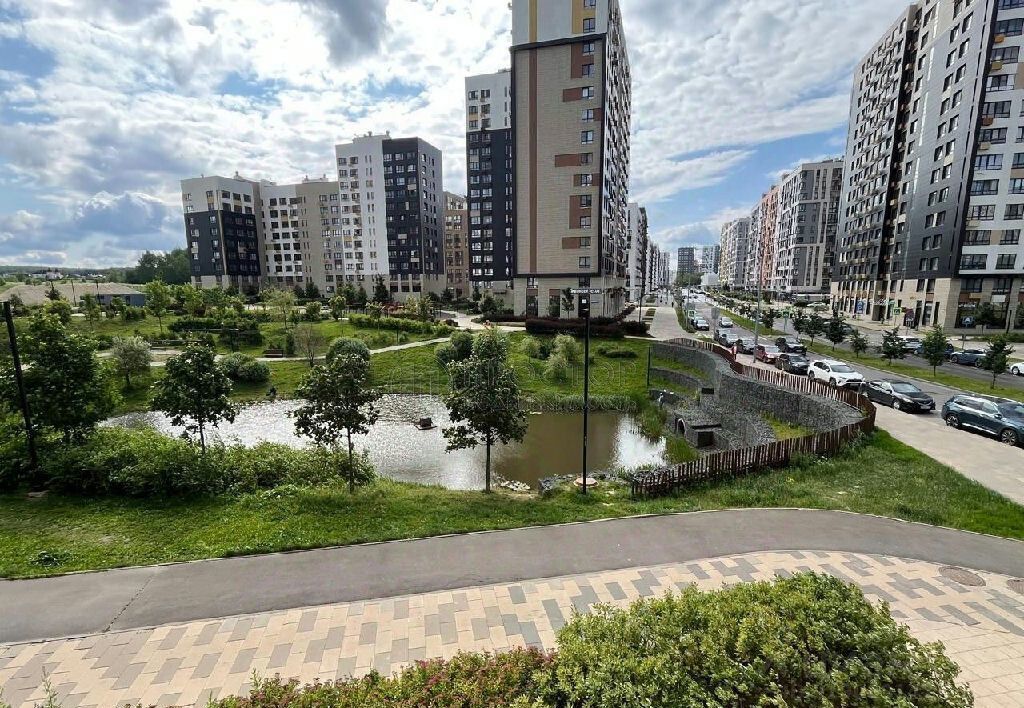 квартира г Москва метро Коммунарка метро Новохохловская б-р Скандинавский 1к/1 Новомосковский административный округ, Московская область фото 1