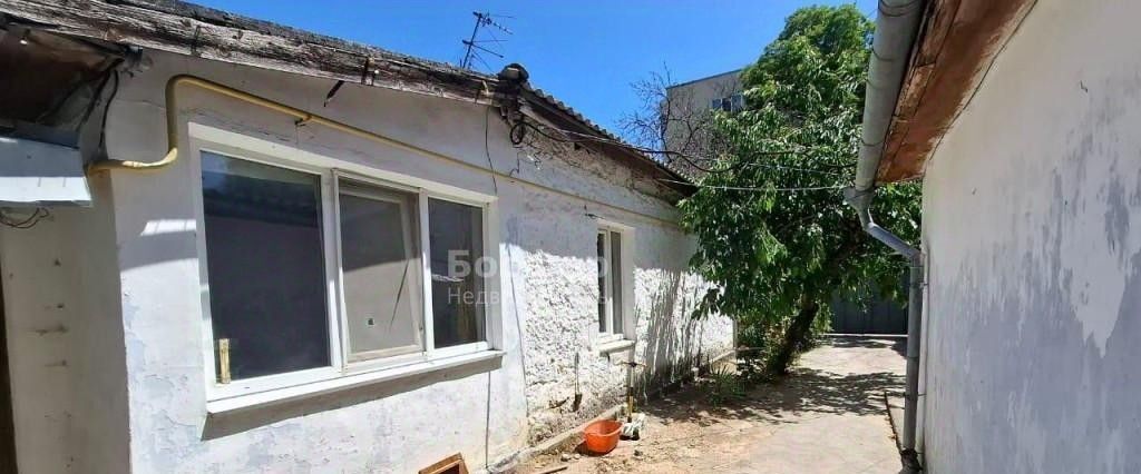 дом г Феодосия ул Маяковского фото 1