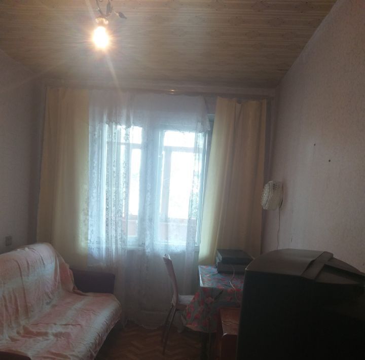 комната г Нижний Новгород р-н Автозаводский Соцгород Парк культуры ул Политбойцов 4 фото 1