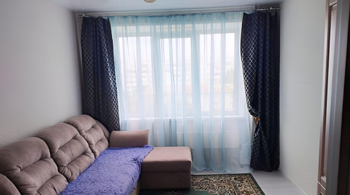 квартира г Омск р-н Кировский б-р Архитекторов 3/10 фото 11