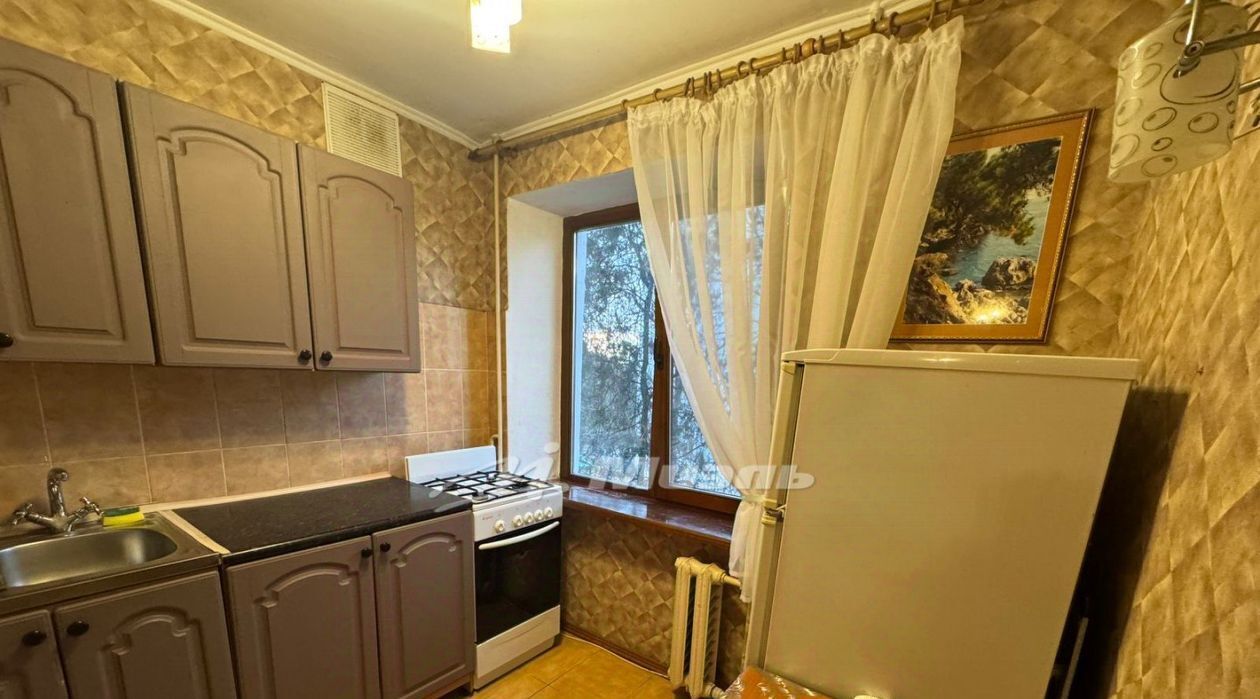 квартира г Симферополь р-н Центральный ул Гавена 105 фото 3