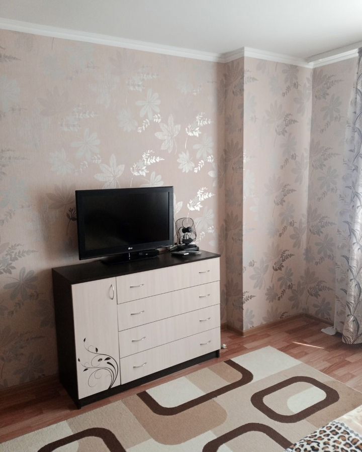 квартира г Тобольск мкр-н 7А, 23Б фото 1