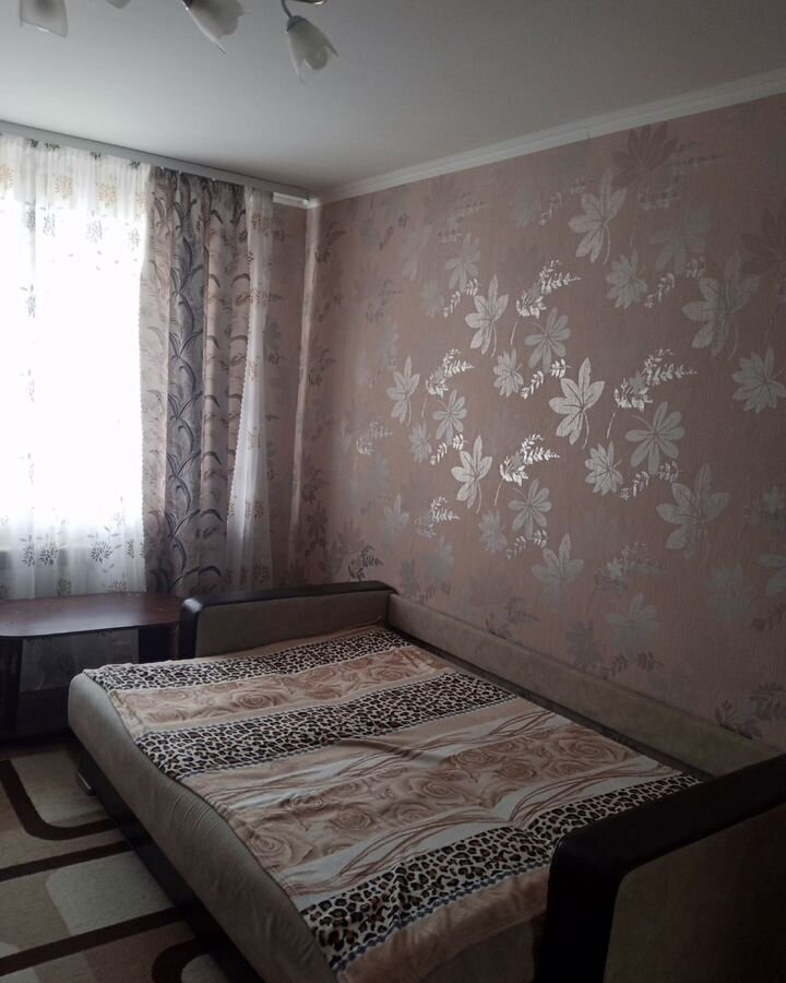 квартира г Тобольск мкр-н 7А, 23Б фото 2