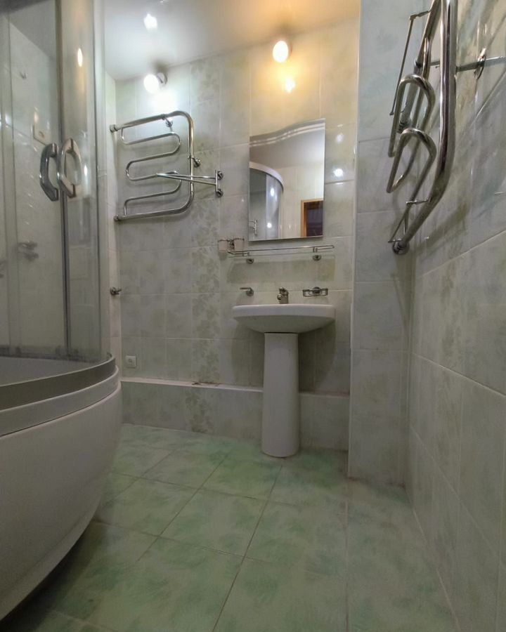 квартира г Саратов р-н Октябрьский ул Рабочая 10 фото 4