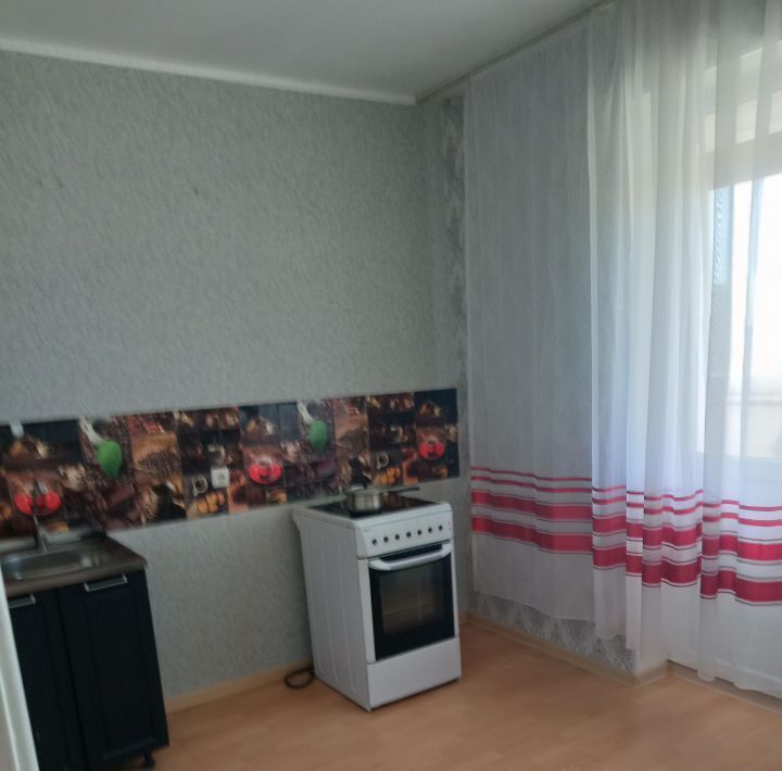 квартира г Нижний Тагил р-н Тагилстроевский пр-кт Октябрьский 12 фото 4