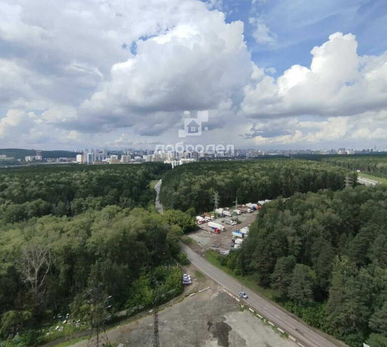квартира г Екатеринбург р-н мкр Светлый Ботаническая Уктус ЖК «Светлый» 10 фото 1