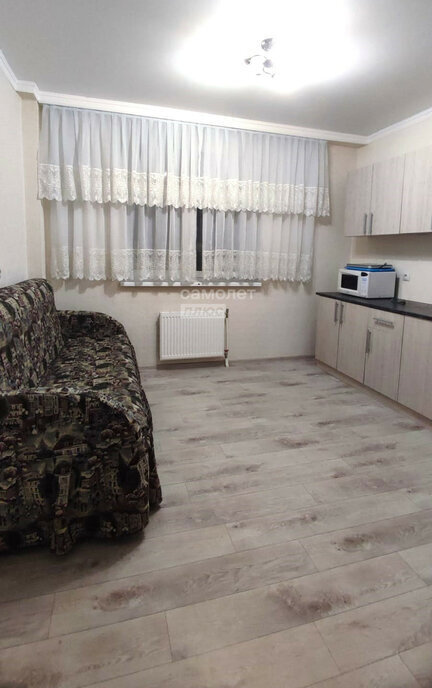 квартира г Омск б-р Архитекторов 1б микрорайон «Волна» Кировский АО фото 2