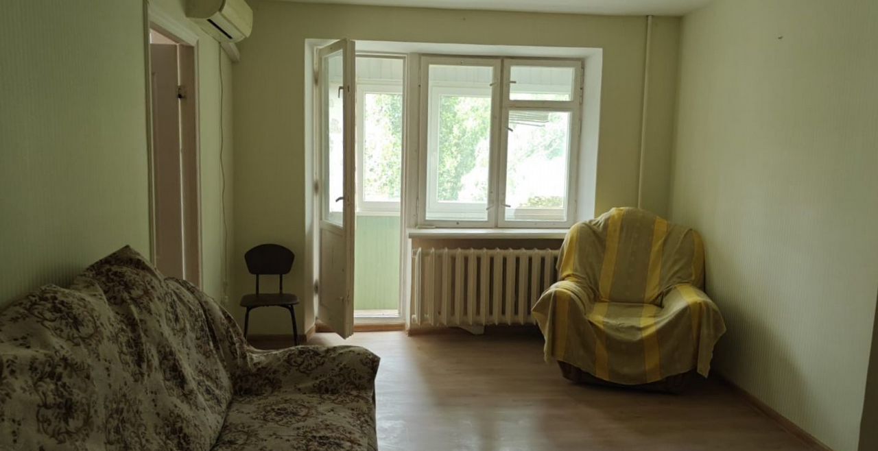квартира г Волгоград р-н Дзержинский пр-кт Маршала Жукова 99 фото 2