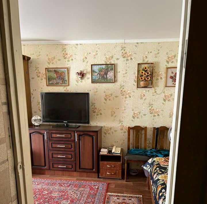 квартира г Саратов р-н Октябрьский проезд 2-й Станционный 9 фото 3