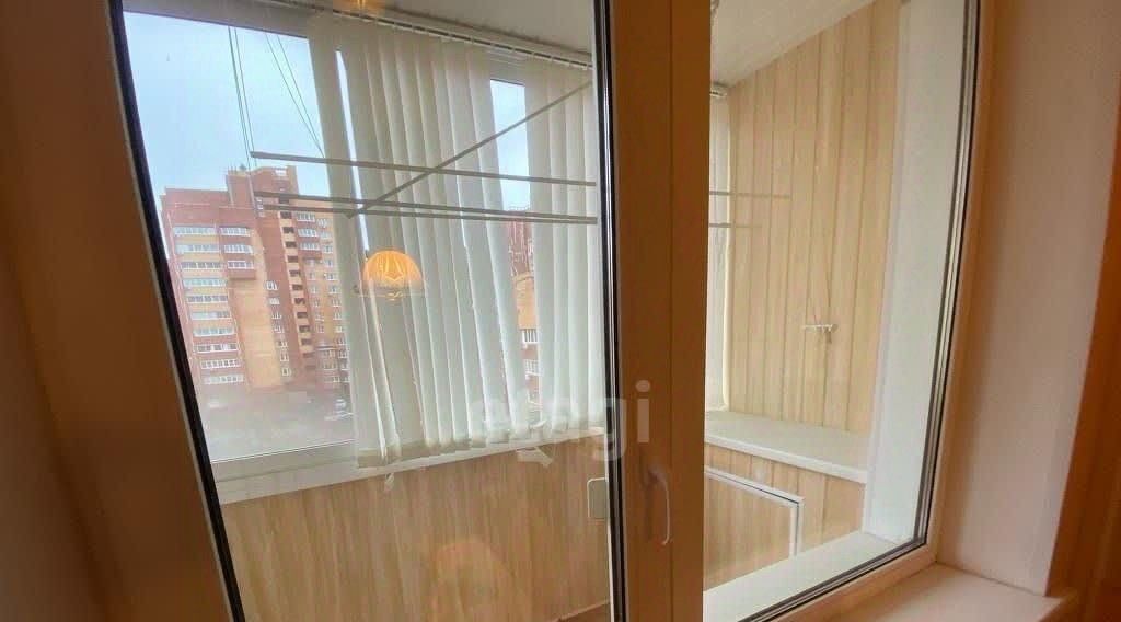 квартира г Тольятти р-н Автозаводский ул 40 лет Победы 15б фото 4