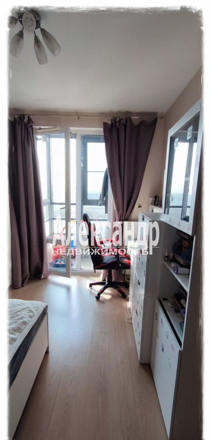 квартира г Санкт-Петербург ул Оптиков 34к/1 Беговая фото 8