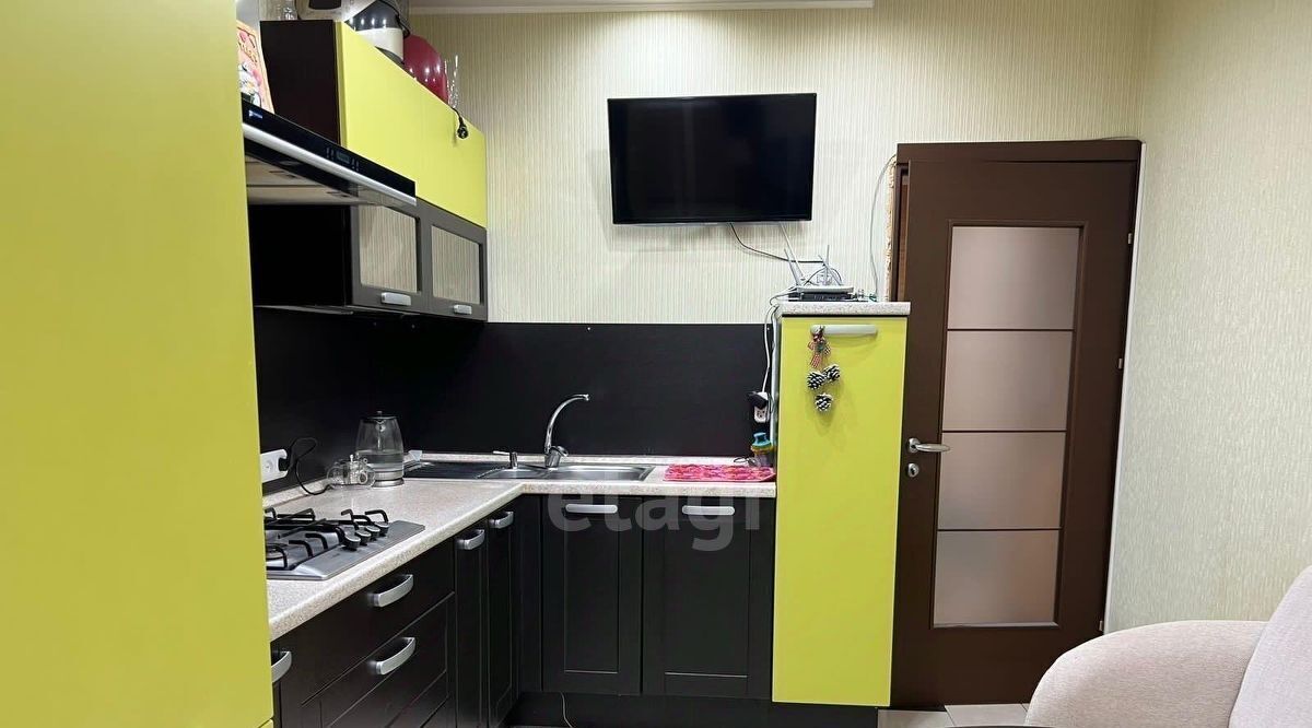 квартира г Новый Уренгой микрорайон Юбилейный 4/2А фото 1