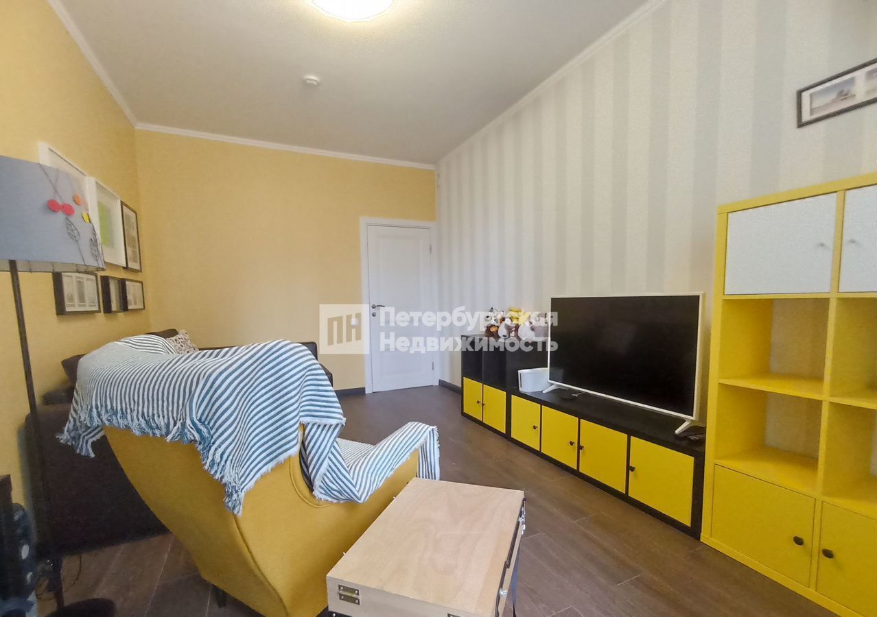 квартира г Санкт-Петербург р-н Красносельский ул Адмирала Трибуца 10 фото 3