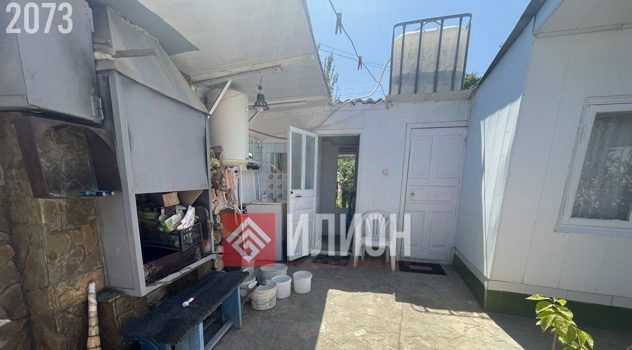 дом г Судак ул Алуштинская фото 3