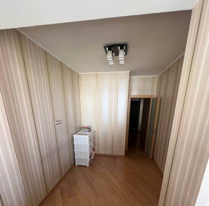 квартира г Кемерово р-н Заводский ул Юрия Двужильного 32/1 фото 19