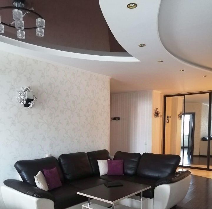квартира г Тольятти р-н Автозаводский 21 квартал ул Льва Яшина 3 фото 1