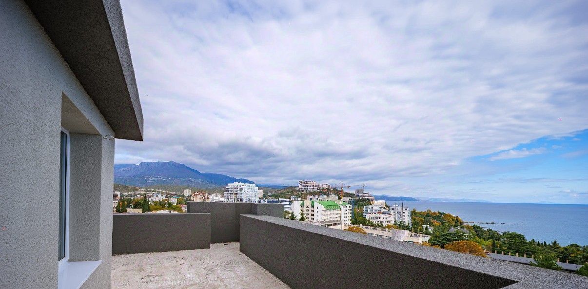 квартира г Алушта ул Володарского 9 фото 4