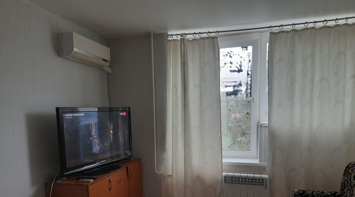квартира г Тольятти р-н Автозаводский ул Революционная 11к/1 фото 8