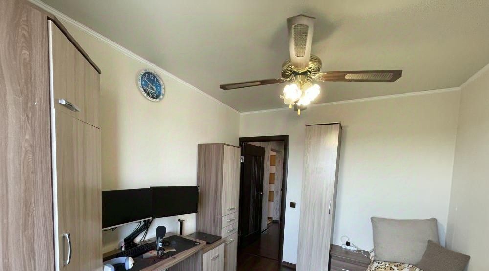 квартира г Абакан ул Крылова 106к/2 фото 8